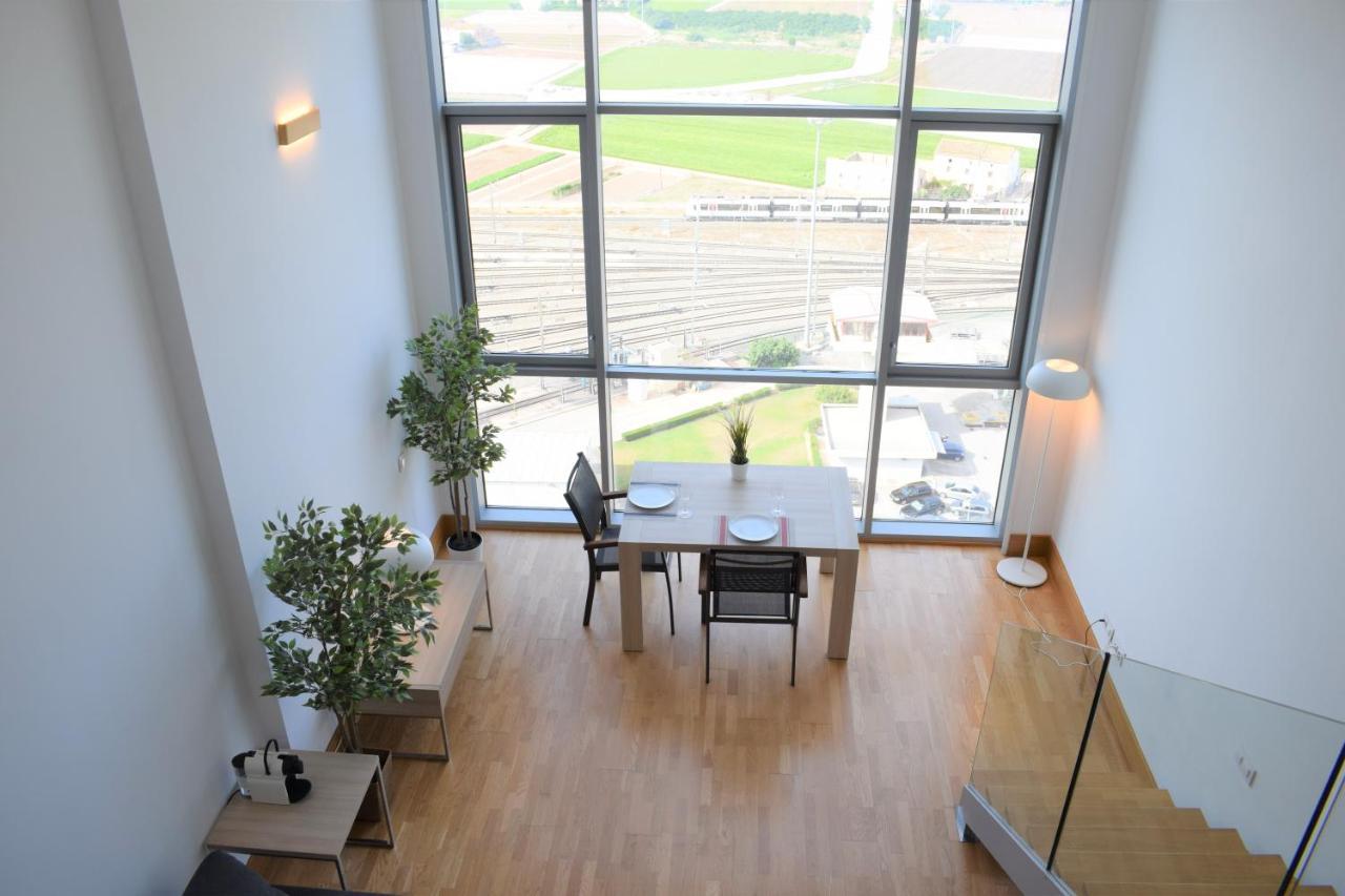Ferienwohnung Duplex Loft Apartamento Con Parking Gratis Valencia Exterior foto